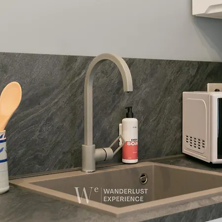 Wanderlust Experience Blue Coast Apartment