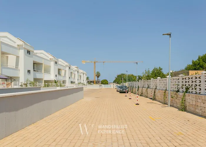 Wanderlust Experience Blue Coast בארי