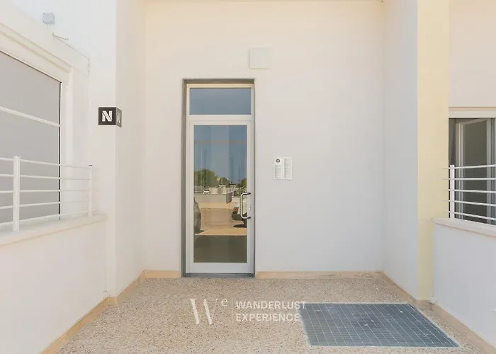 Wanderlust Experience Blue Coast דירה בארי