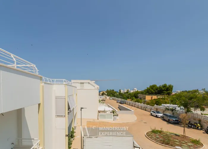 Wanderlust Experience Blue Coast דירה